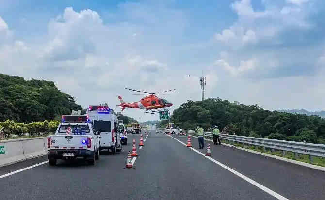 双滦区高速公路汽车救援案例