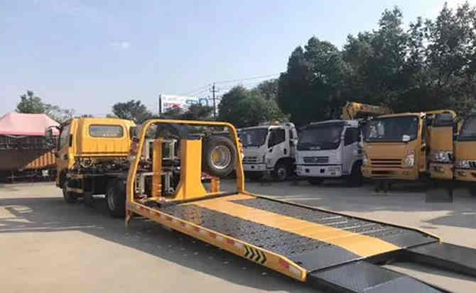 双滦区汽车中途维修案例